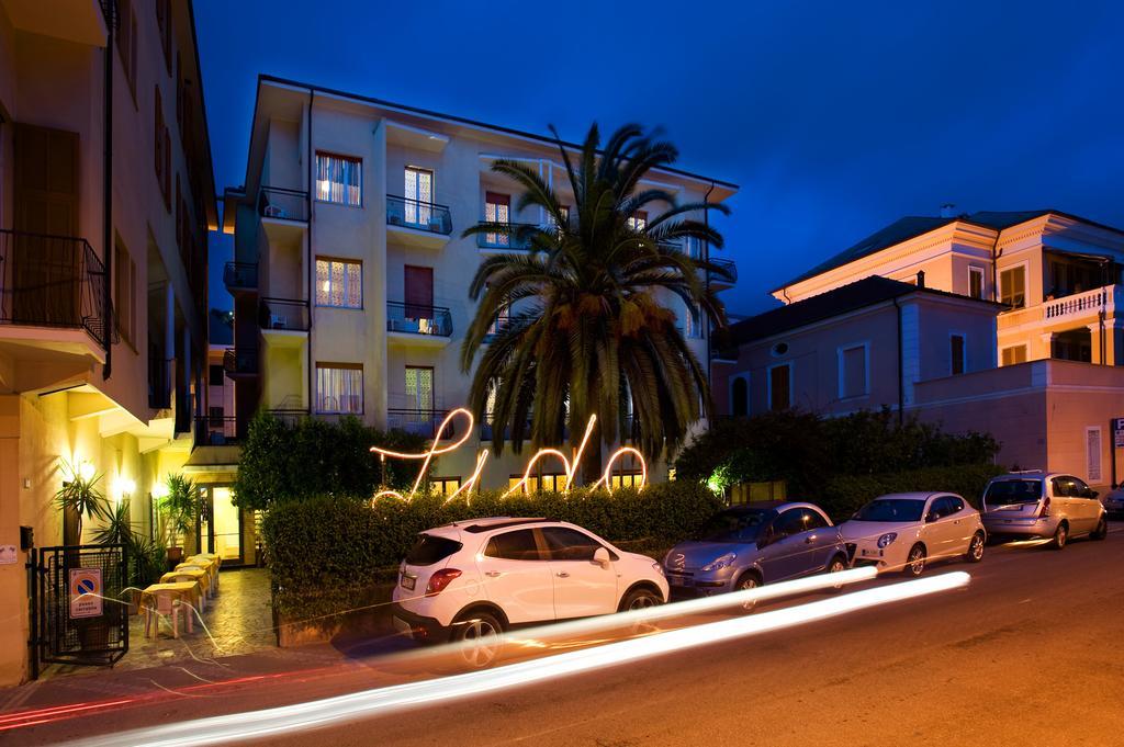 Hotel Lido Пьетра-Лигуре Экстерьер фото